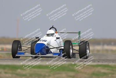 media/Oct-25-2025-CalClub SCCA (Sat) [[34c778dfbe]]/Group 3/Qualifying/